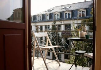 ИКЕА на гостепреимном балконе Дрездена фото