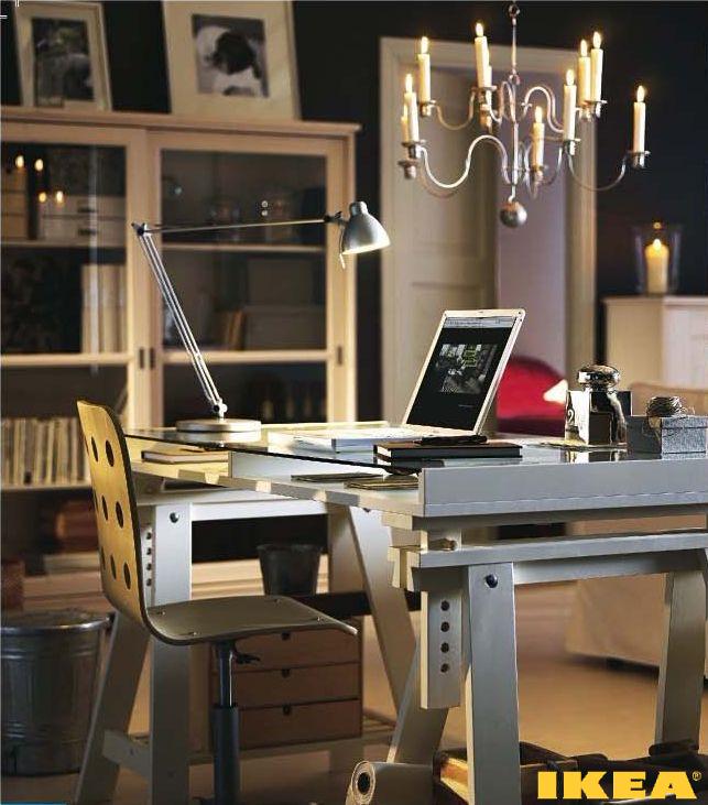 Интерьер рабочего кабинета ИКЕА
