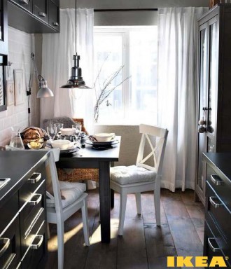 Интерьер столовой комнаты ИКЕА Интерьер столовой комнаты ИКЕА