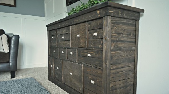 Аптечный шкафчик