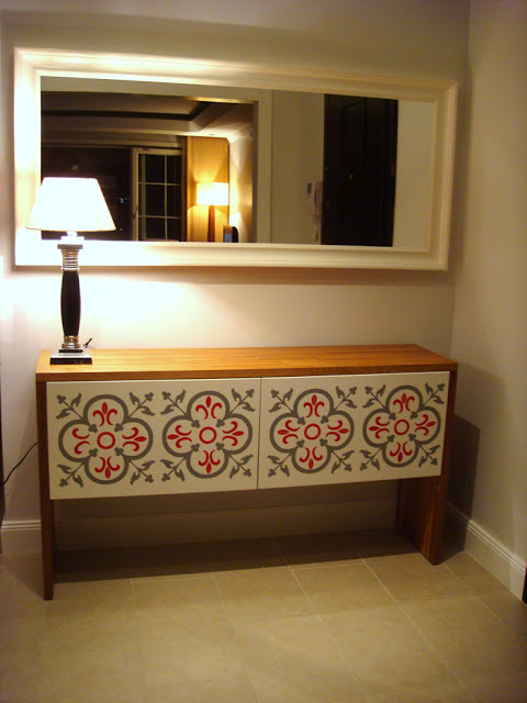 Комод для обустройства коридора