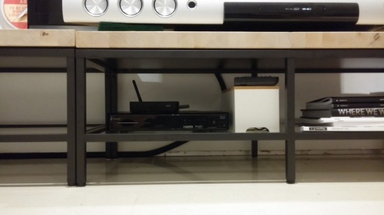 Прячем провода